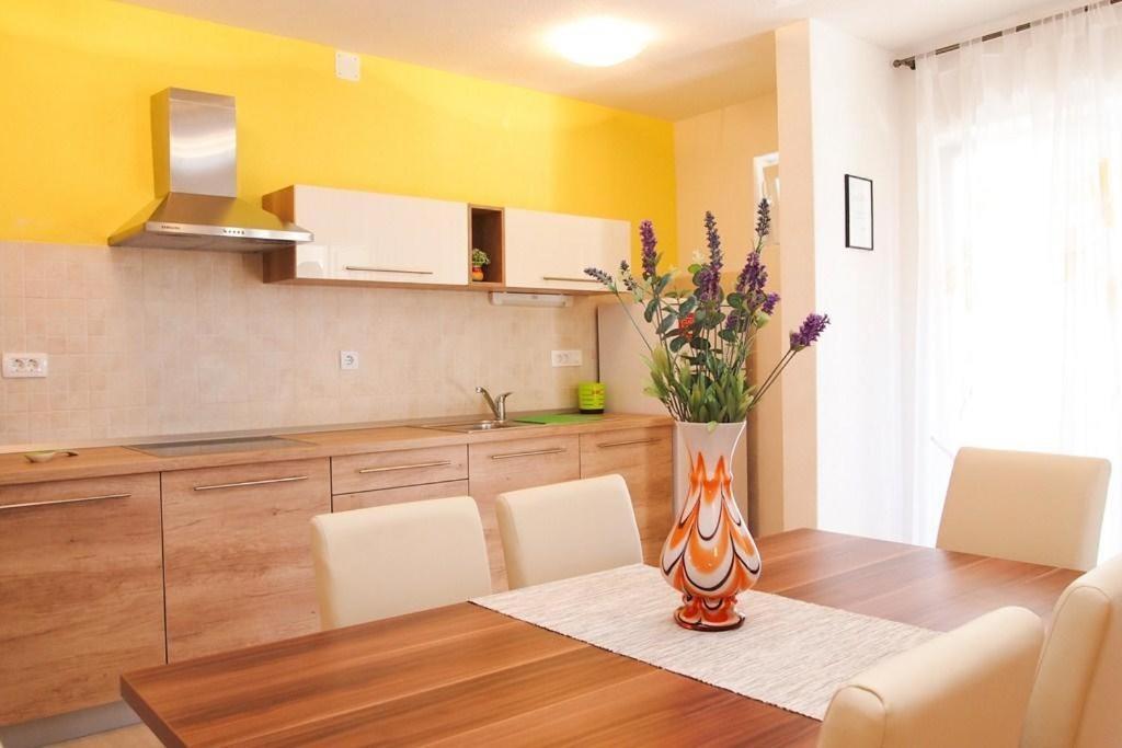 Apartment Danese Promajna Exterior photo